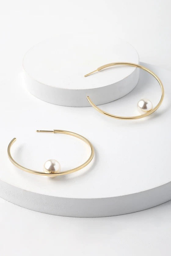 Wholesale C-type Open Pearl Alloy Earrings